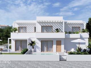 Forumland Real Estate, Εξωτερική Όψη