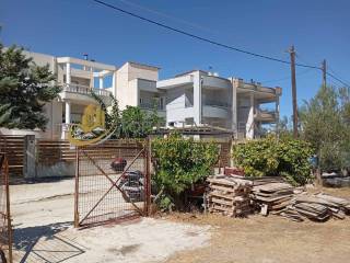 Apopse odoy Kytheron apenanti kai mesa  apo to oikopedo