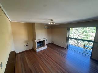 ΣΑΛΟΝΙ ΔΩΜΑ