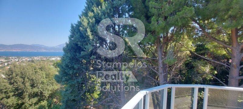 Θέα από μπαλκόνι