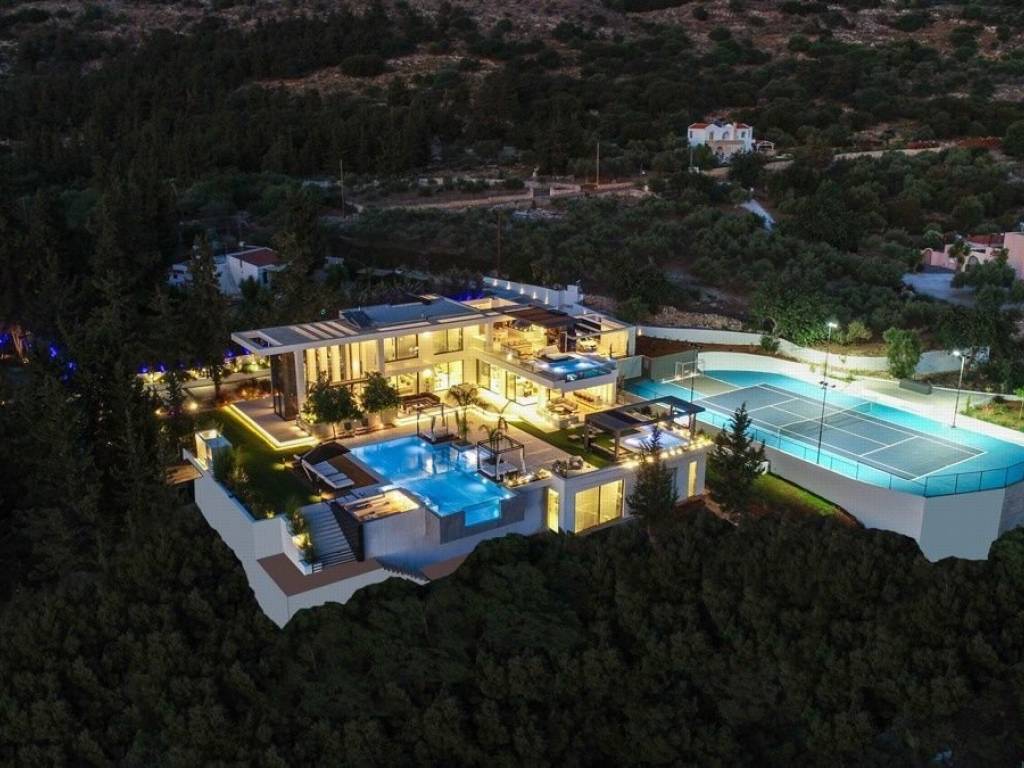 Εσωτερικοι χώροι