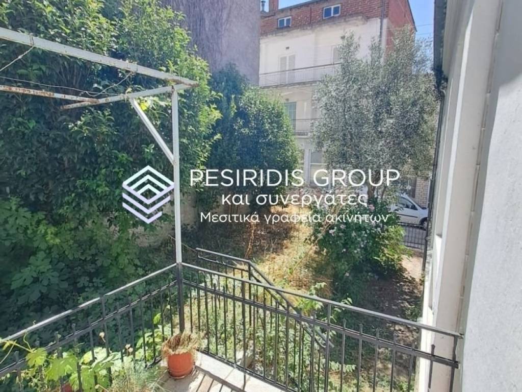 Θέα από μπαλκόνι