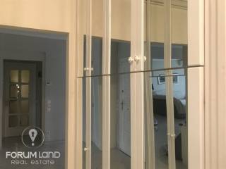 Forumland Real Estate, Ντουλάπες