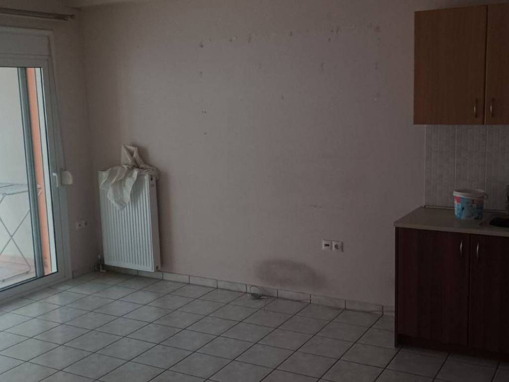 ΣΑΛΟΝΙ-ΚΟΥΖΙΝΑ