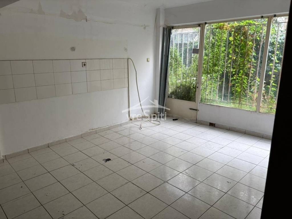 ΑΠΟΨΗ ΚΑΤΑΣΤΗΜΑΤΟΣ