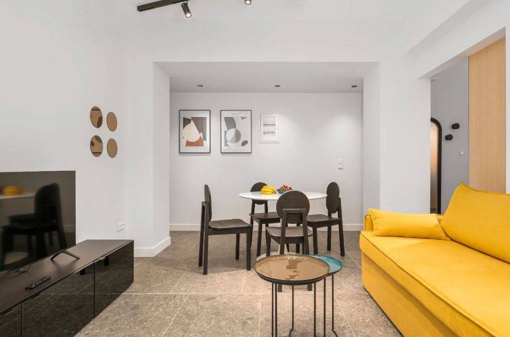 Εσωτερικοι χώροι