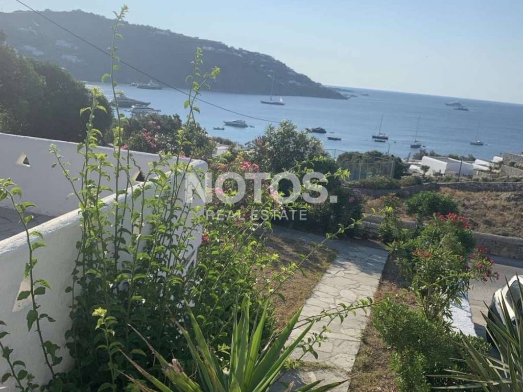 Θέα από μπαλκόνι