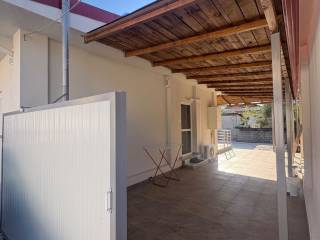 Exoterika e monokatoikia