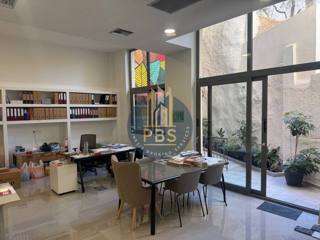 Εσωτερικοι χώροι