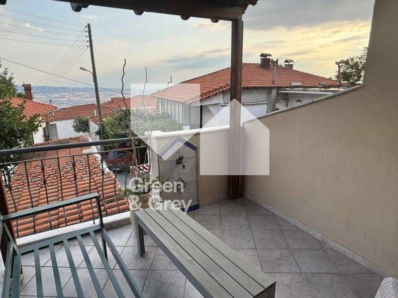 Θέα από μπαλκόνι