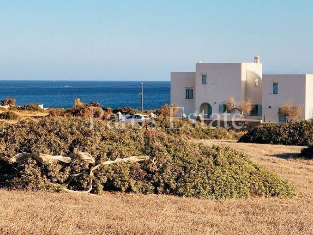 Θέα από το οικόπεδο