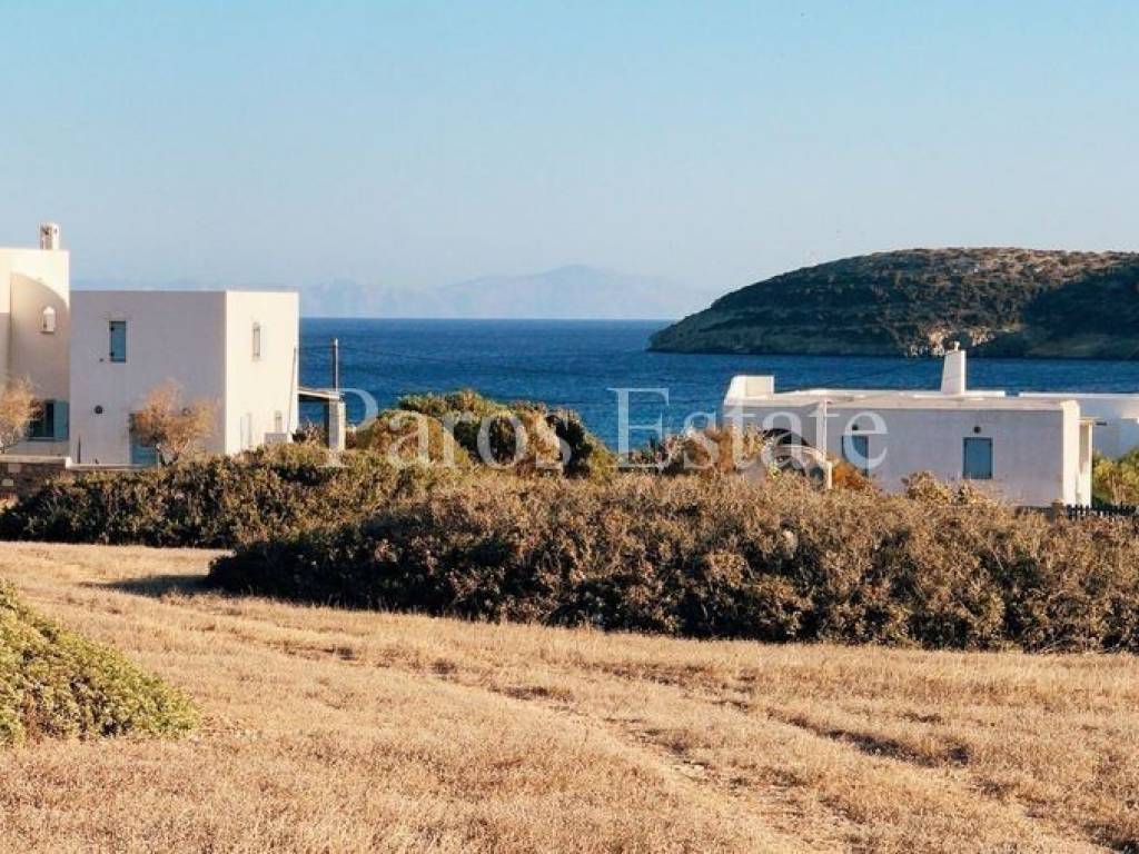 Θέα από το οικόπεδο