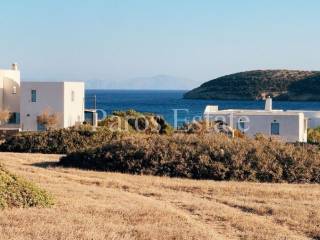 Θέα από το οικόπεδο