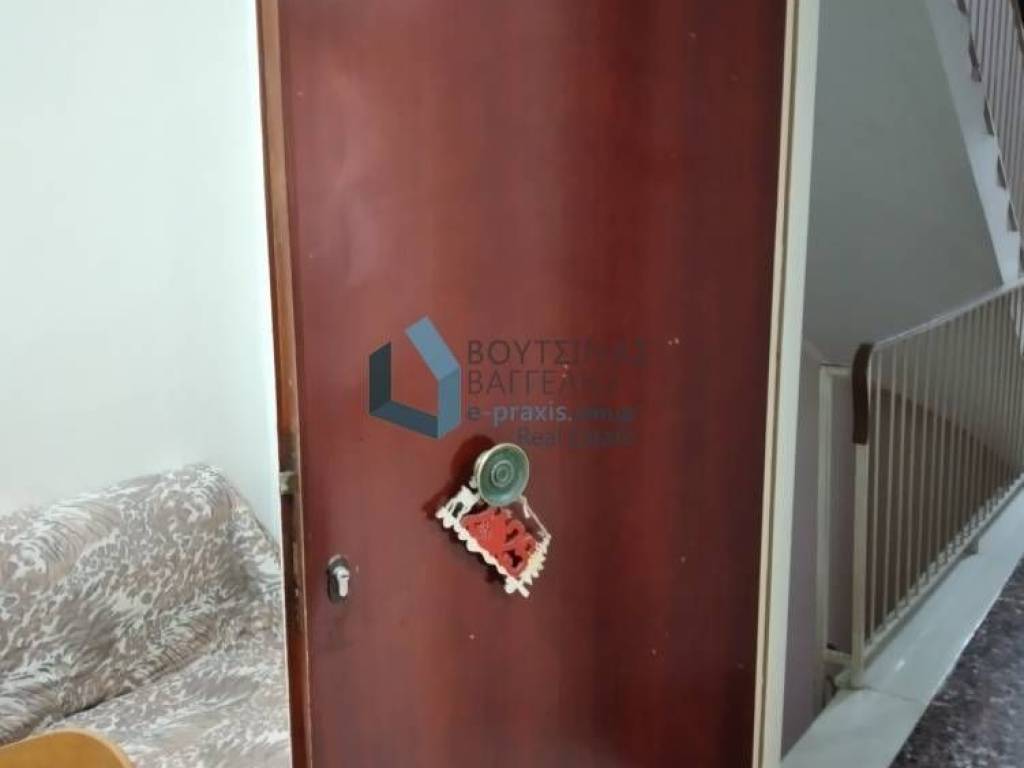 εξωτερική πόρτα