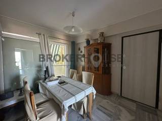 ΤΡΑΠΕΖΑΡΙΑ