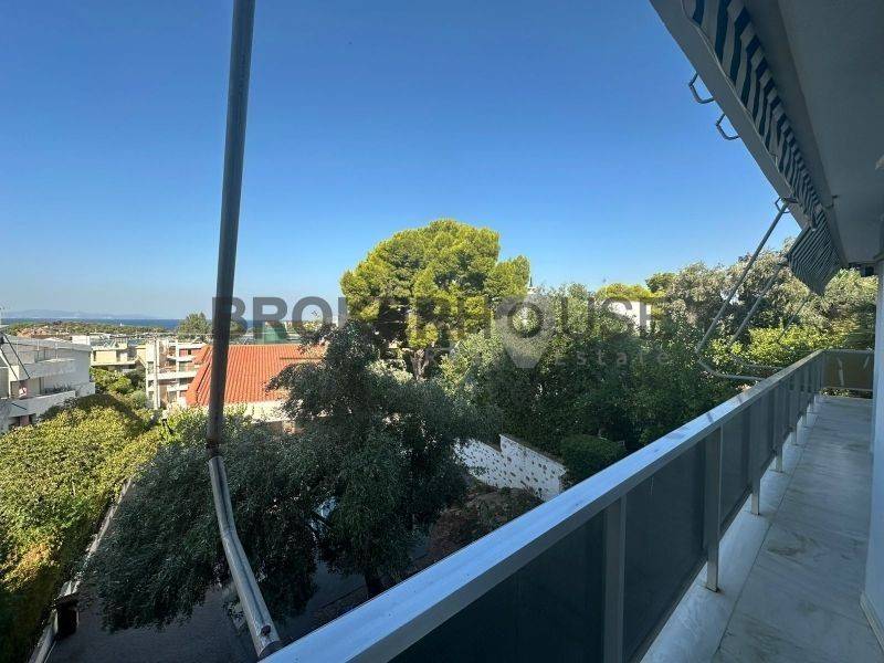 Θέα από μπαλκόνι