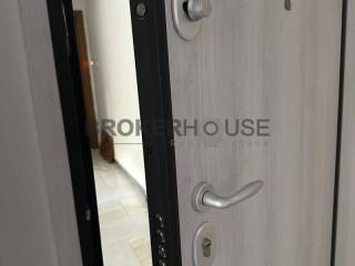 ΠΟΡΤΑ ΑΣΦΑΛΕΙΑΣ