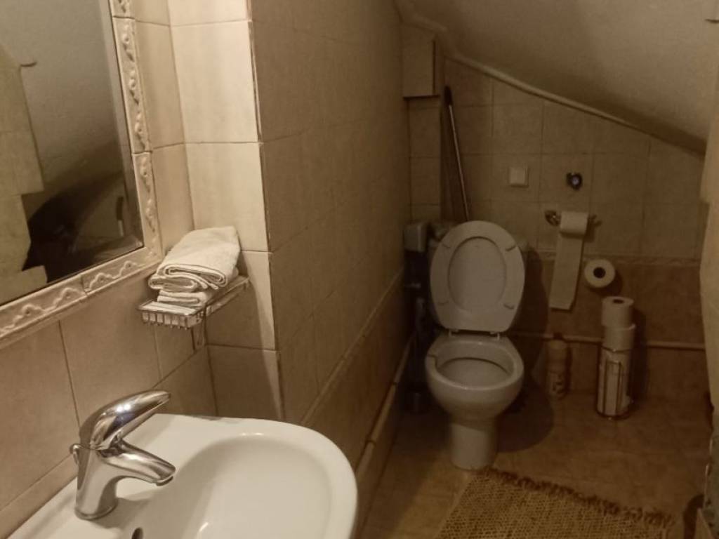 ΜΠΑΝΙΟ ΙΣΟΓΕΙΟ