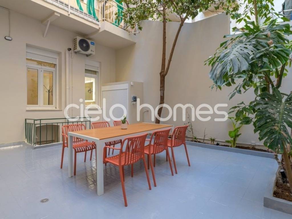 Εσωτερικοι χώροι