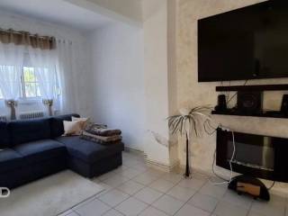 Forumland Real Estate, Σαλόνι