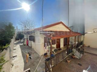 Μονοκατοικία εξωτερική όψη