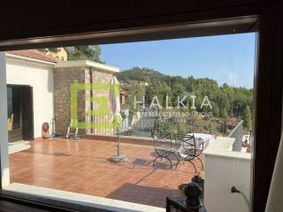 Θέα από μπαλκόνι