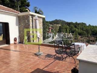 Θέα από μπαλκόνι