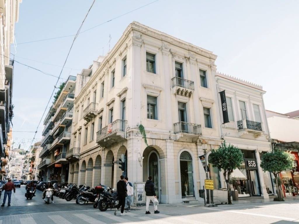 Εσωτερικοι χώροι