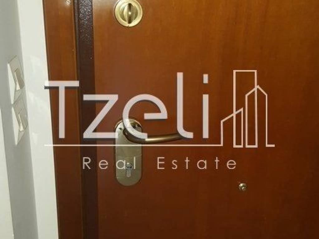 ΠΟΡΤΑ ΑΣΦΑΛΕΙΑΣ