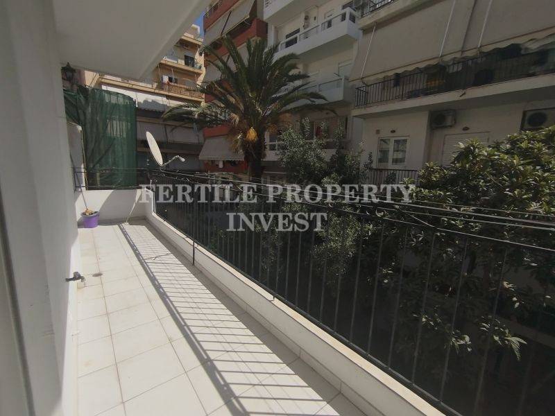 Θέα από μπαλκόνι