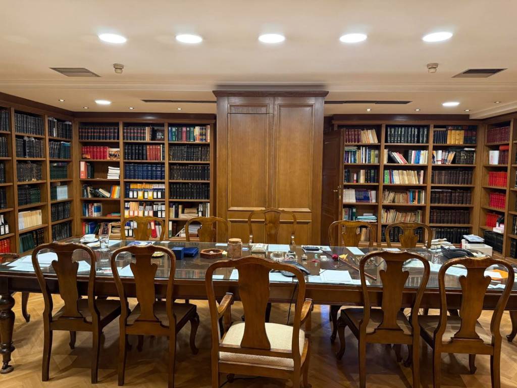 REAL ESTATE  ΚΥΠΡΑΙΟΣ