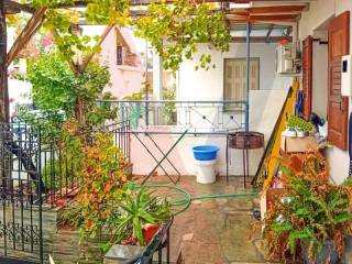 Θέα από μπαλκόνι