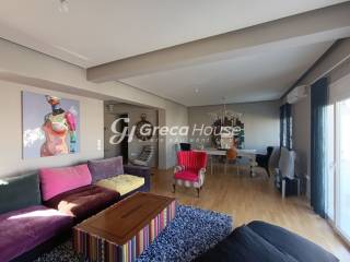 Πολυτελές ρετιρέ με απεριόριστη θέα – Ιλίσια