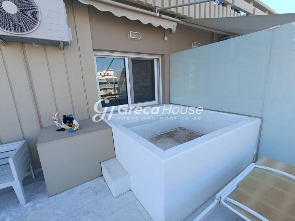 Πολυτελές ρετιρέ με απεριόριστη θέα – Ιλίσια