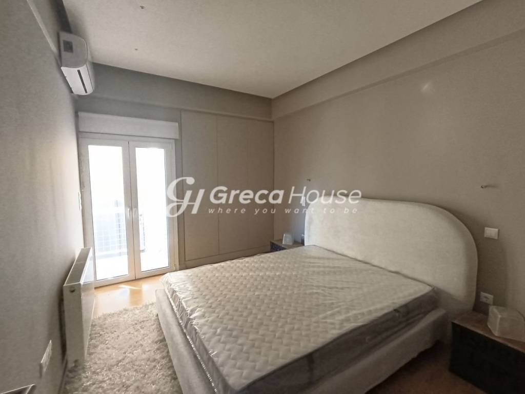 Πολυτελές ρετιρέ με απεριόριστη θέα – Ιλίσια