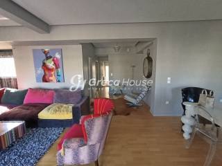 Πολυτελές ρετιρέ με απεριόριστη θέα – Ιλίσια