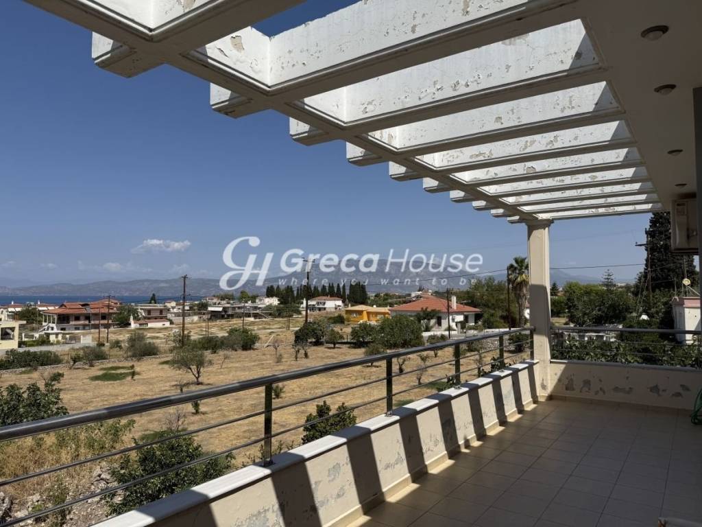 Μεζονέτα με Θέα Θάλασσα και Κάστρο στην Αρχαία Κόρινθο