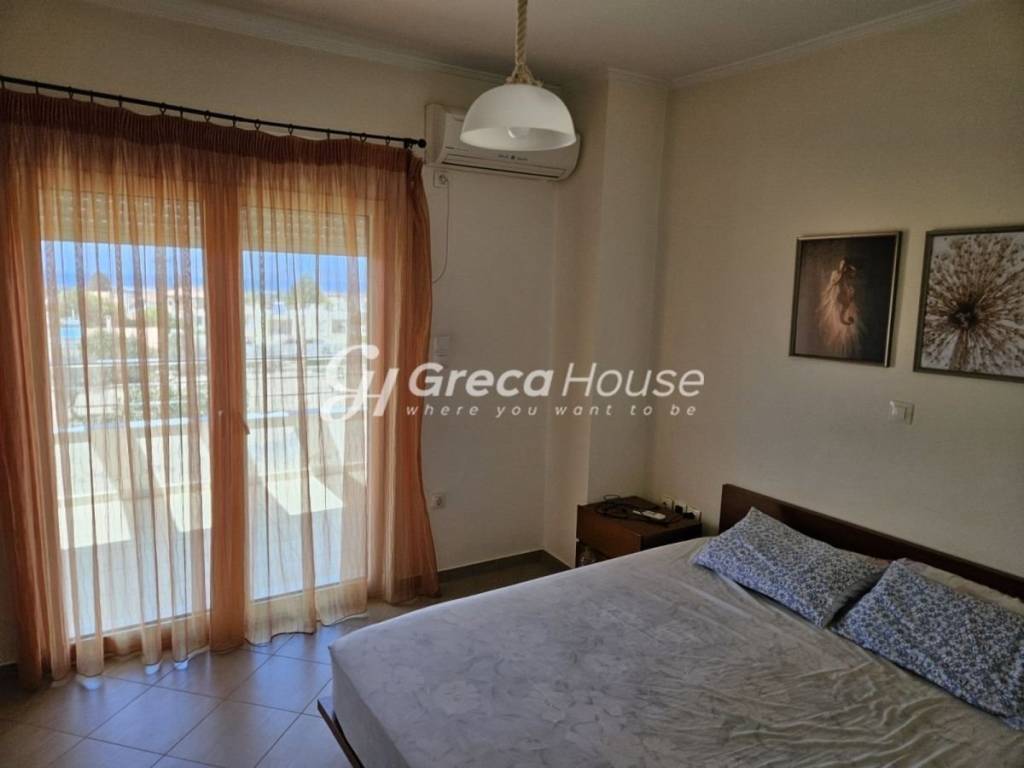 Μεζονέτα με Θέα Θάλασσα και Κάστρο στην Αρχαία Κόρινθο