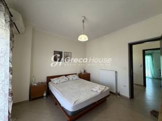 Μεζονέτα με Θέα Θάλασσα και Κάστρο στην Αρχαία Κόρινθο