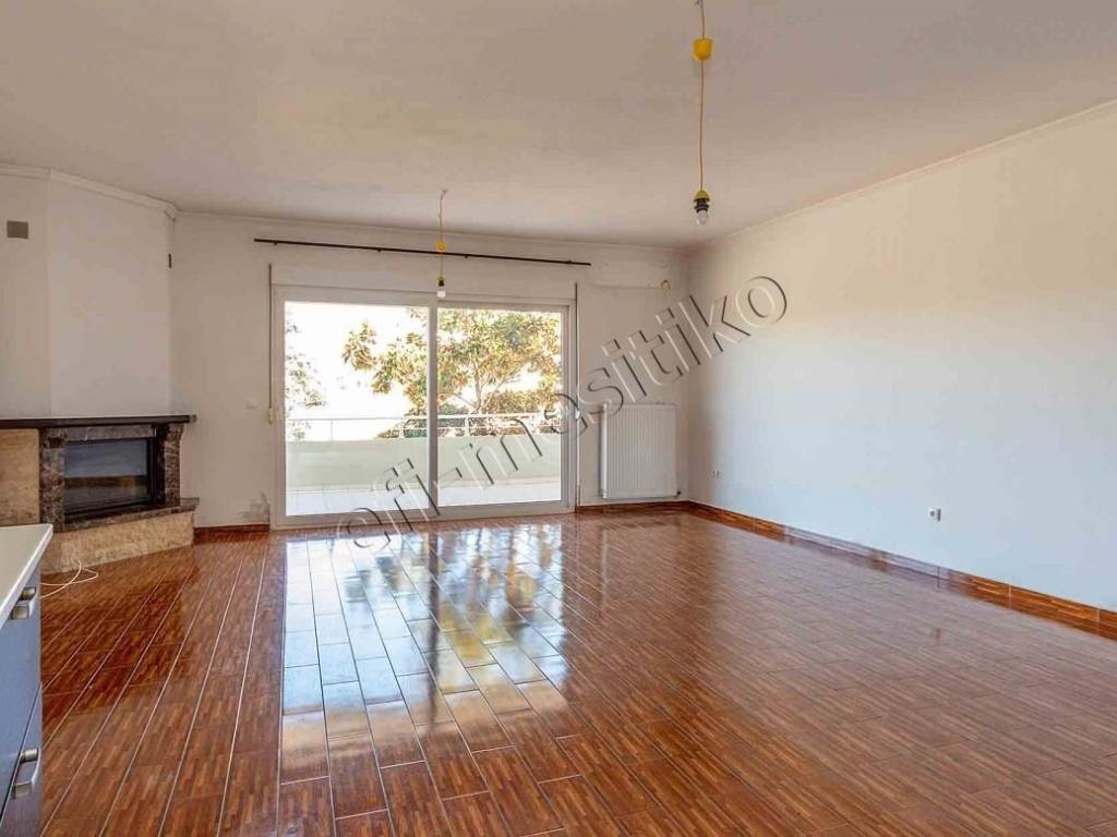 Σαλοκουζίνα