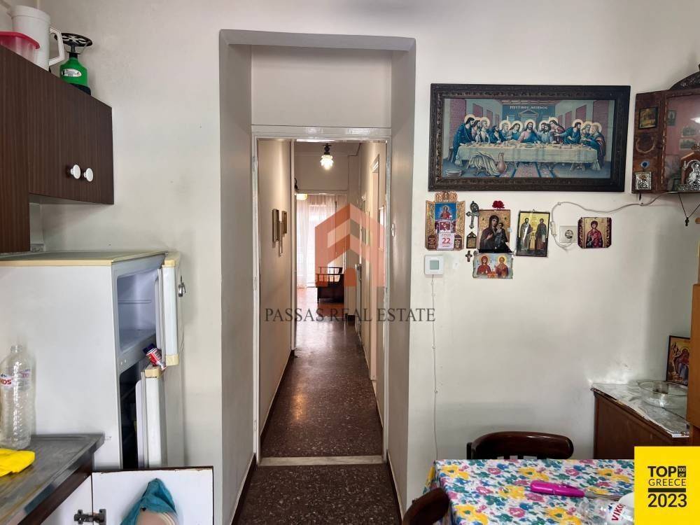 XECHORISTE KOYZINA ME BOETHETIKO, OPISTHIO EXOSTE