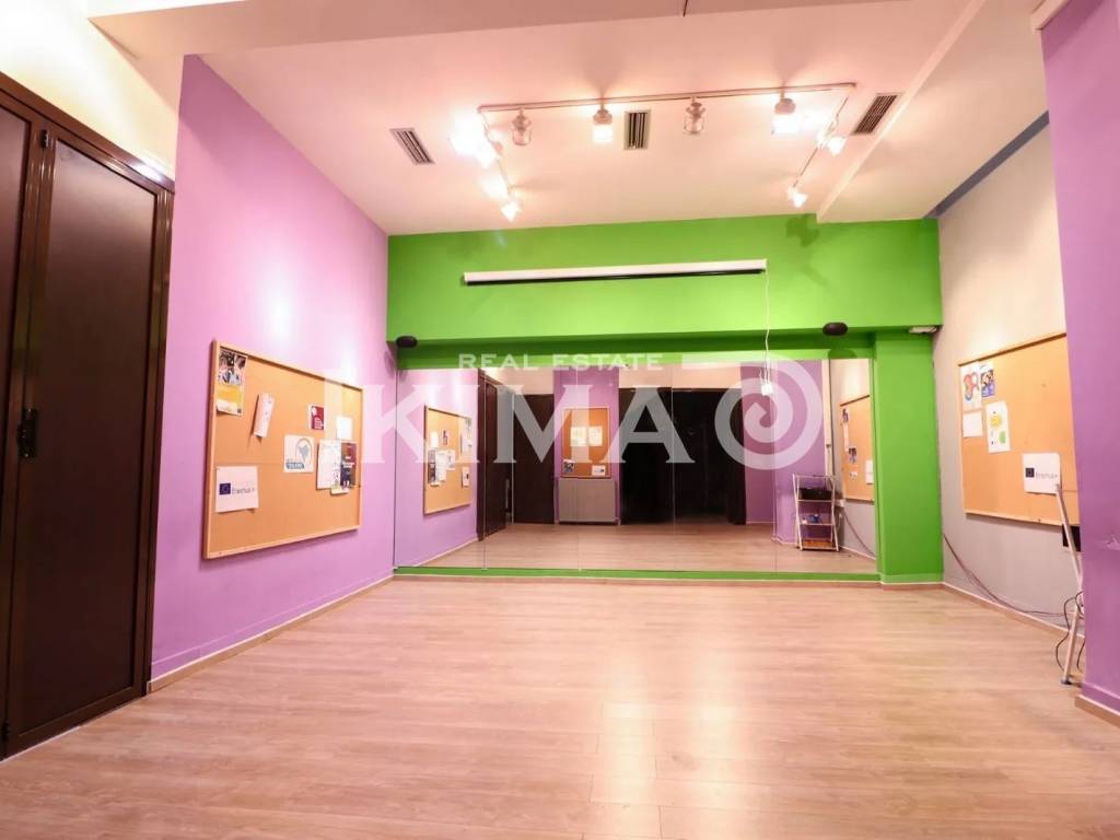 Εσωτερικοι χώροι