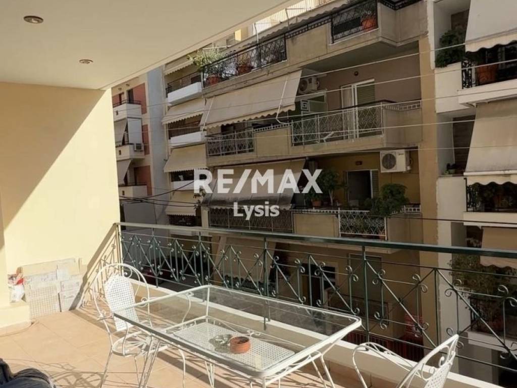 Θέα από μπαλκόνι