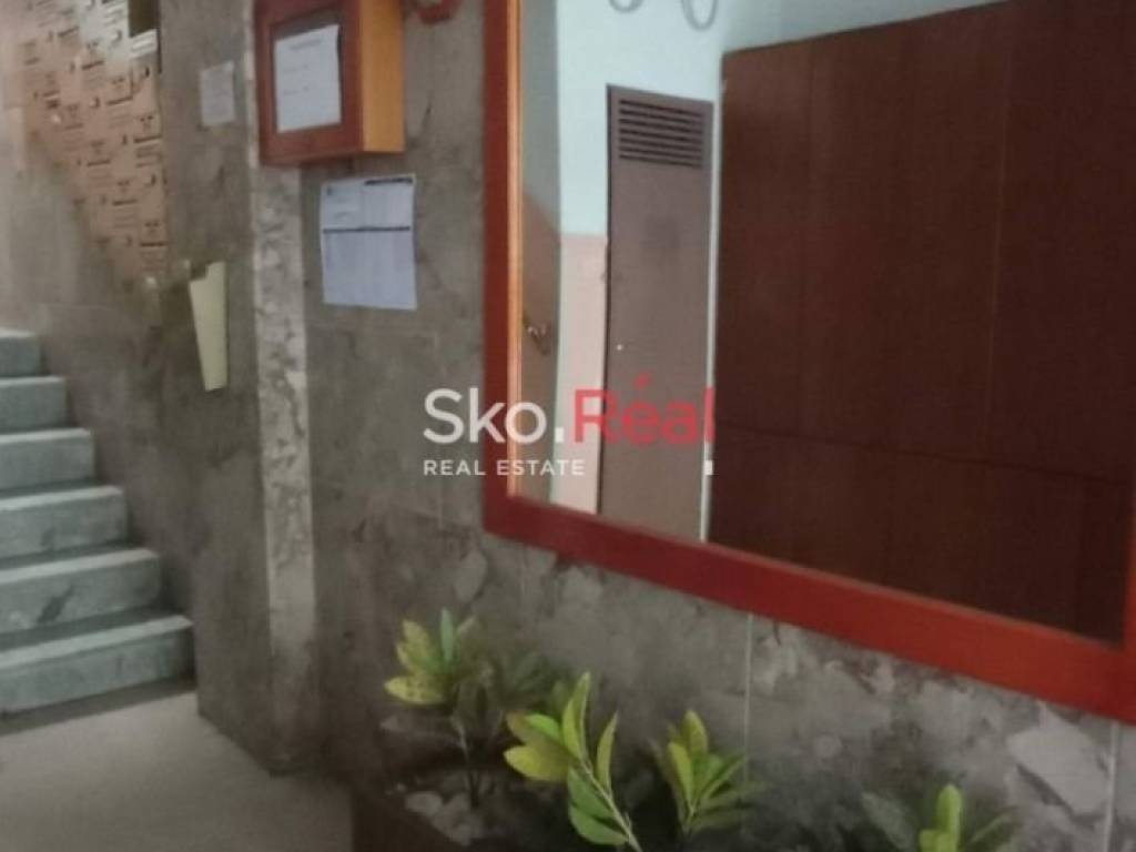 Είσοδος οικοδομής