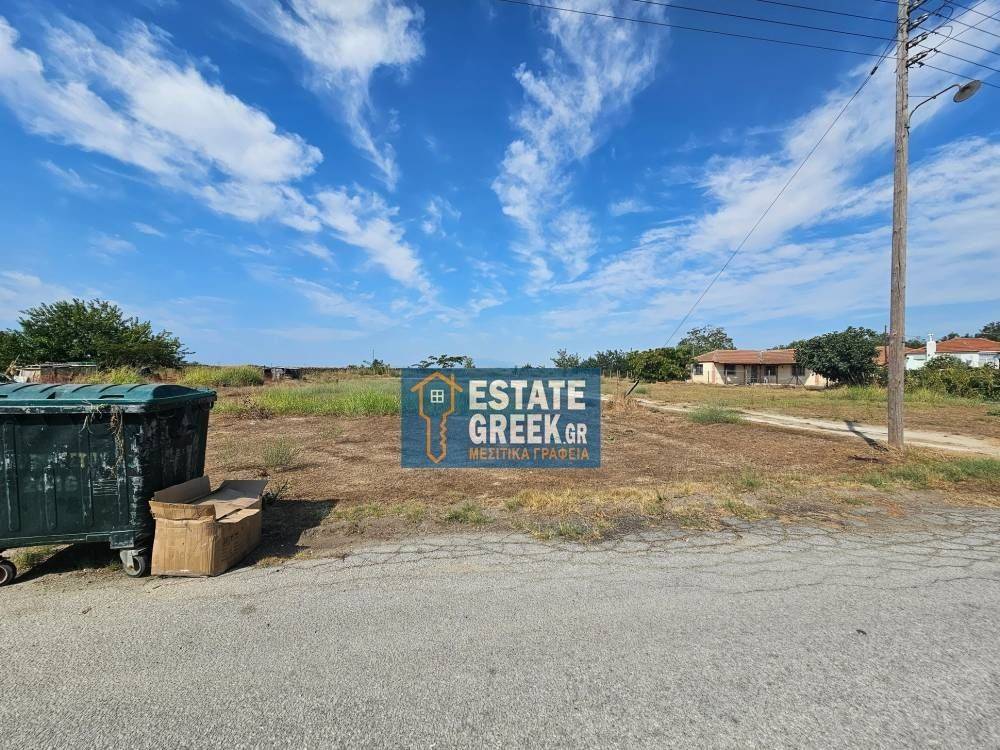 ★ Κτίζει 794 τ.μ. ★ Σε 3 δρόμους ★ Σε ήσυχο σημείο ★ ΑΠΟΚΛΕΙΣΤΙΚΟΤΗΤΑ