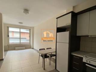 Πλ. Δώδεκα Αποστόλων, Συγκρότημα κατοικιών, 145 τ.μ.