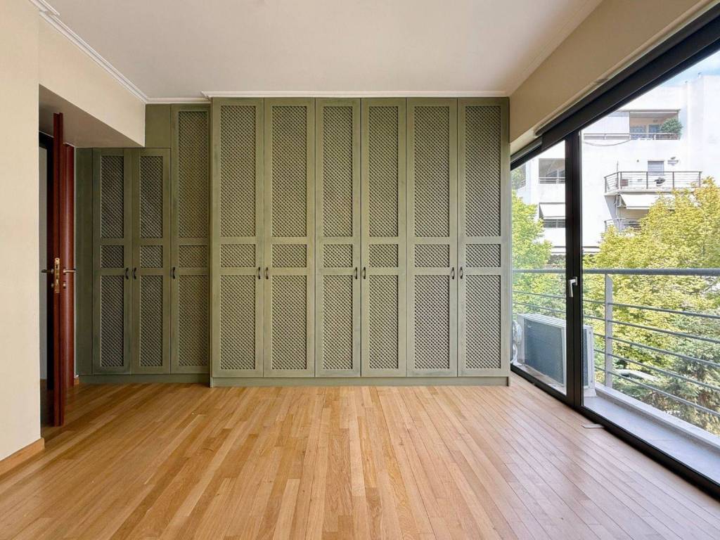 golf_residential_apartment_for_sale