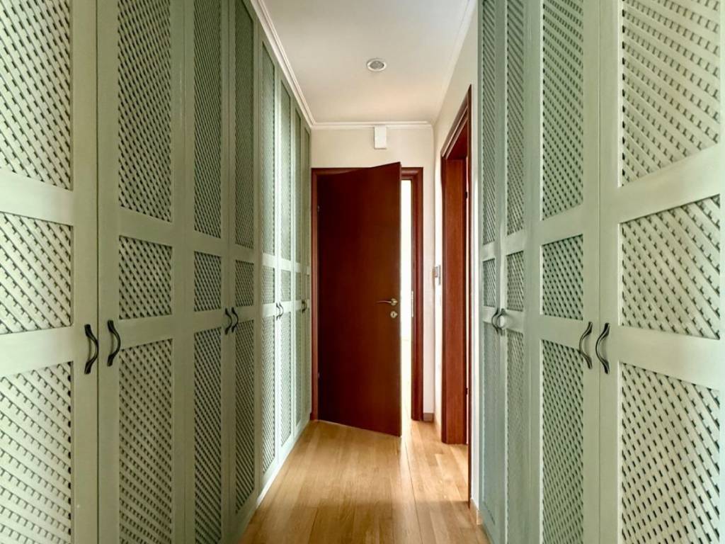 golf_residential_apartment_for_sale