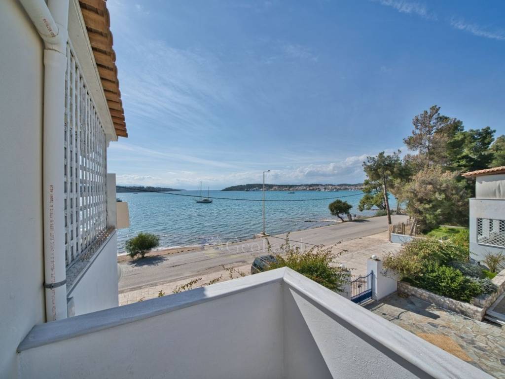 Θέα από μπαλκόνι