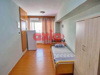 Ενοικιάζεται Studio 30τ.μ. σε ημιόροφο σε πολύ κεντρικό σημείο της πόλης.